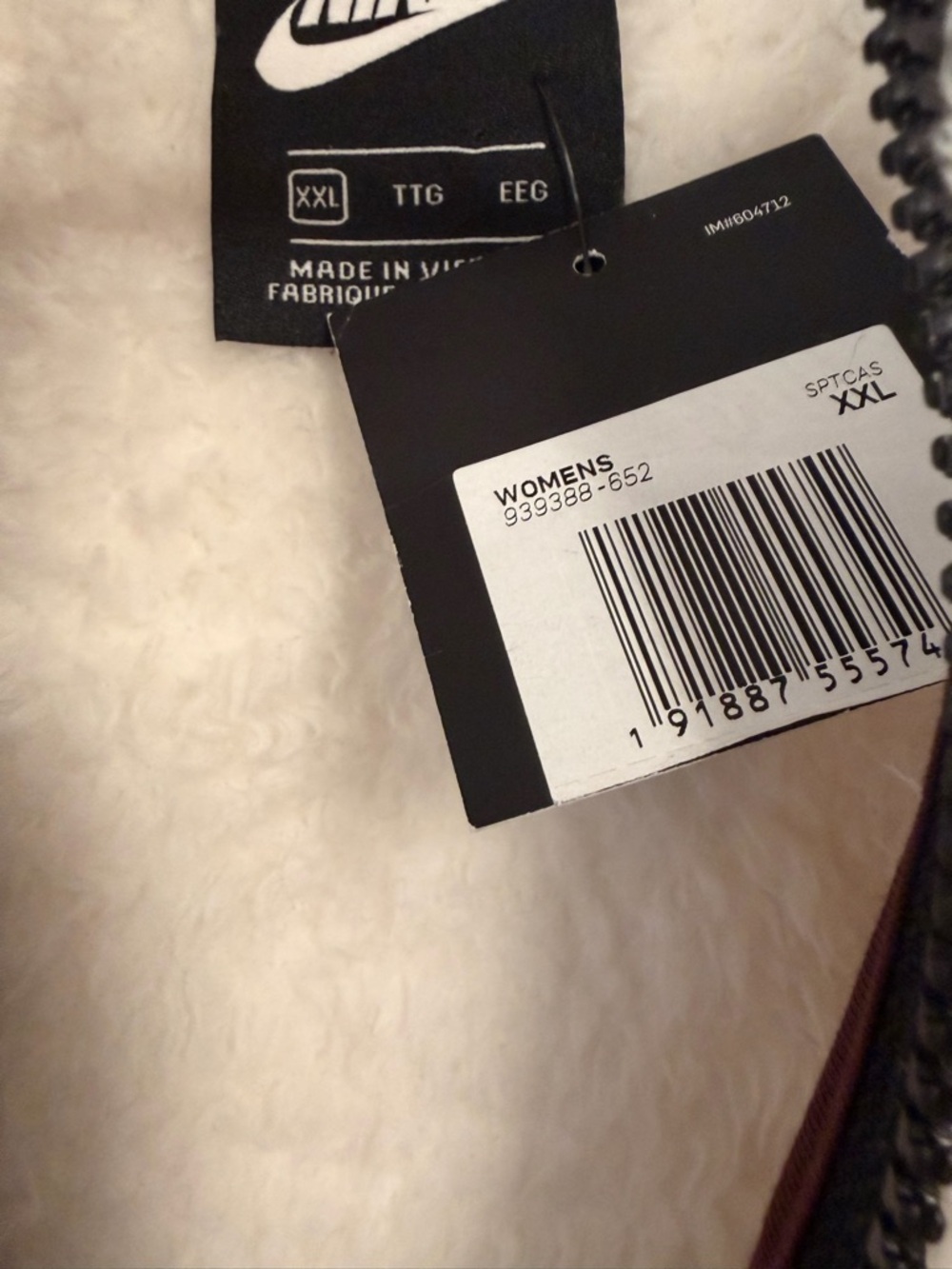 NWT Nike Heritage Sherpa Bomber Jacket - Burgundy Crush - Women’s XXL - Picture 4 of 5